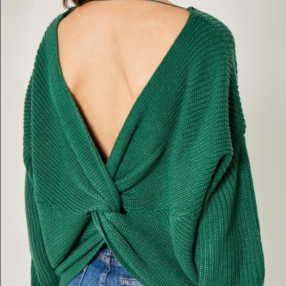 CLEARANCE Hunter Green Twist Cross Back Oversized Sweater - Picture 4 of 4